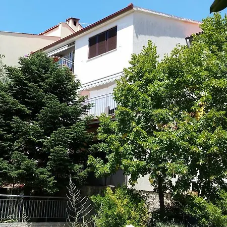 Danka Apartment