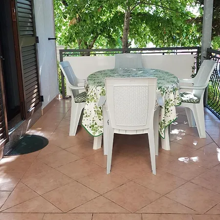 Danka Apartment *